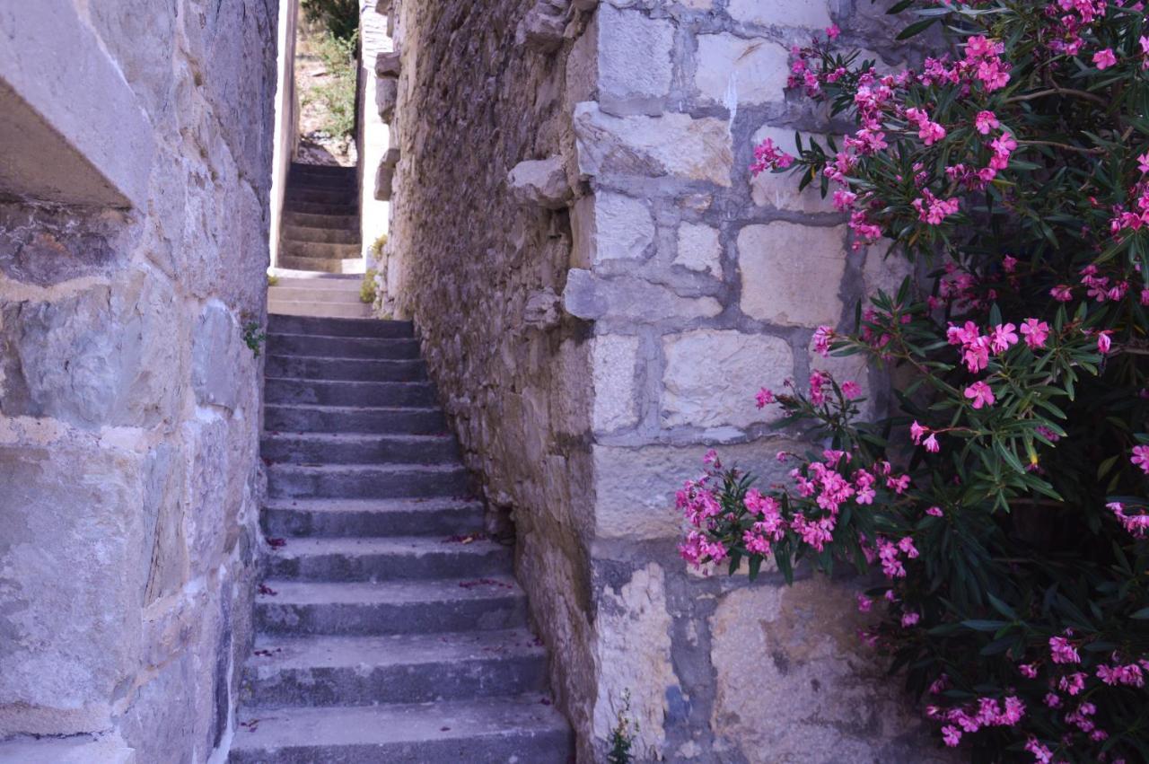 Old Stone House Klaric Apartment Brela Exterior photo